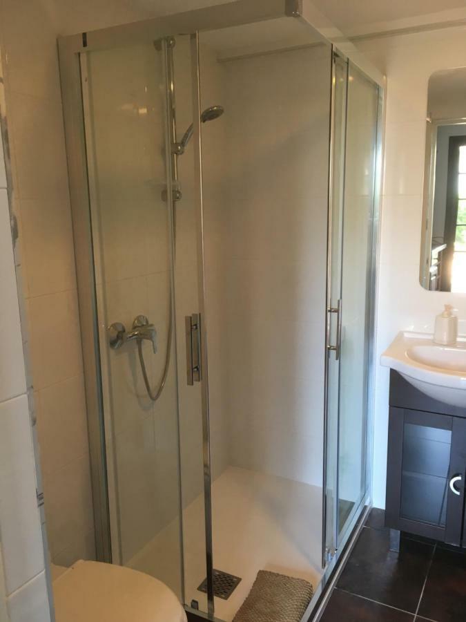 Alquilo Habitacion En 앙다이 외부 사진